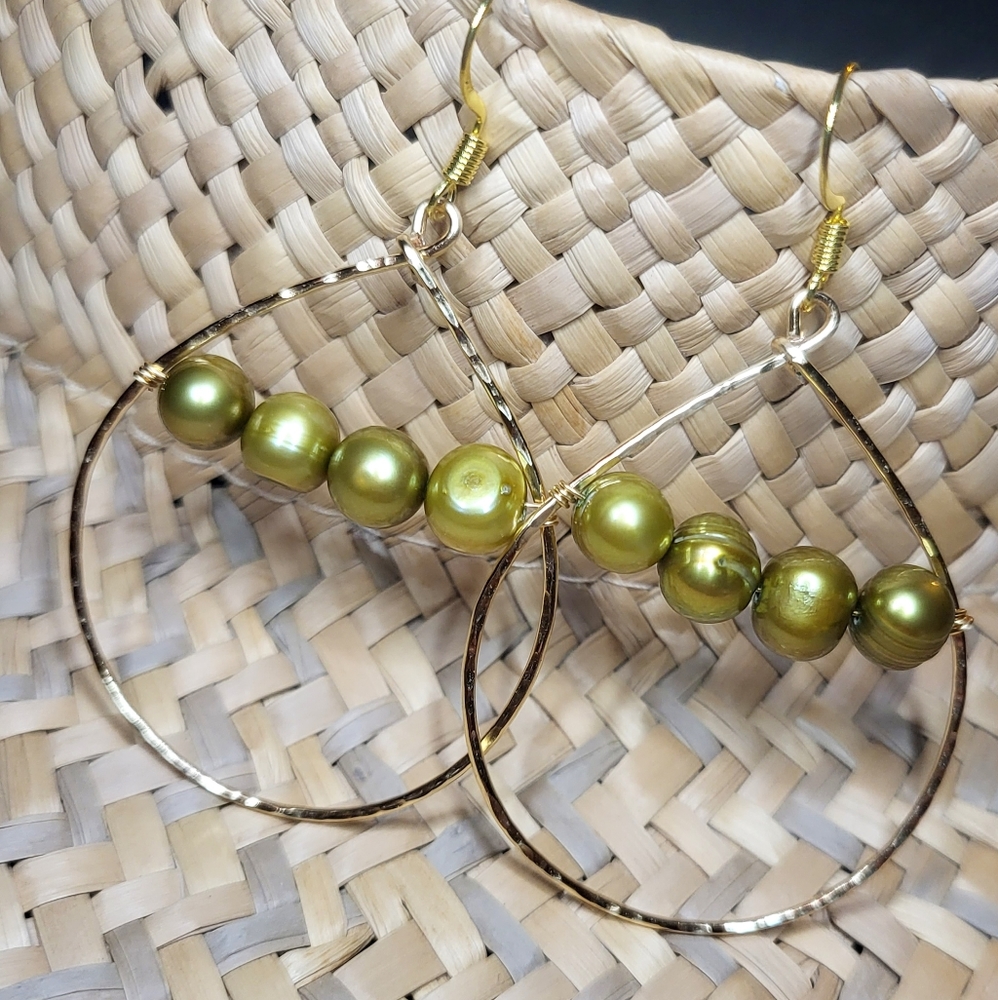 Freshwater pearl earrings